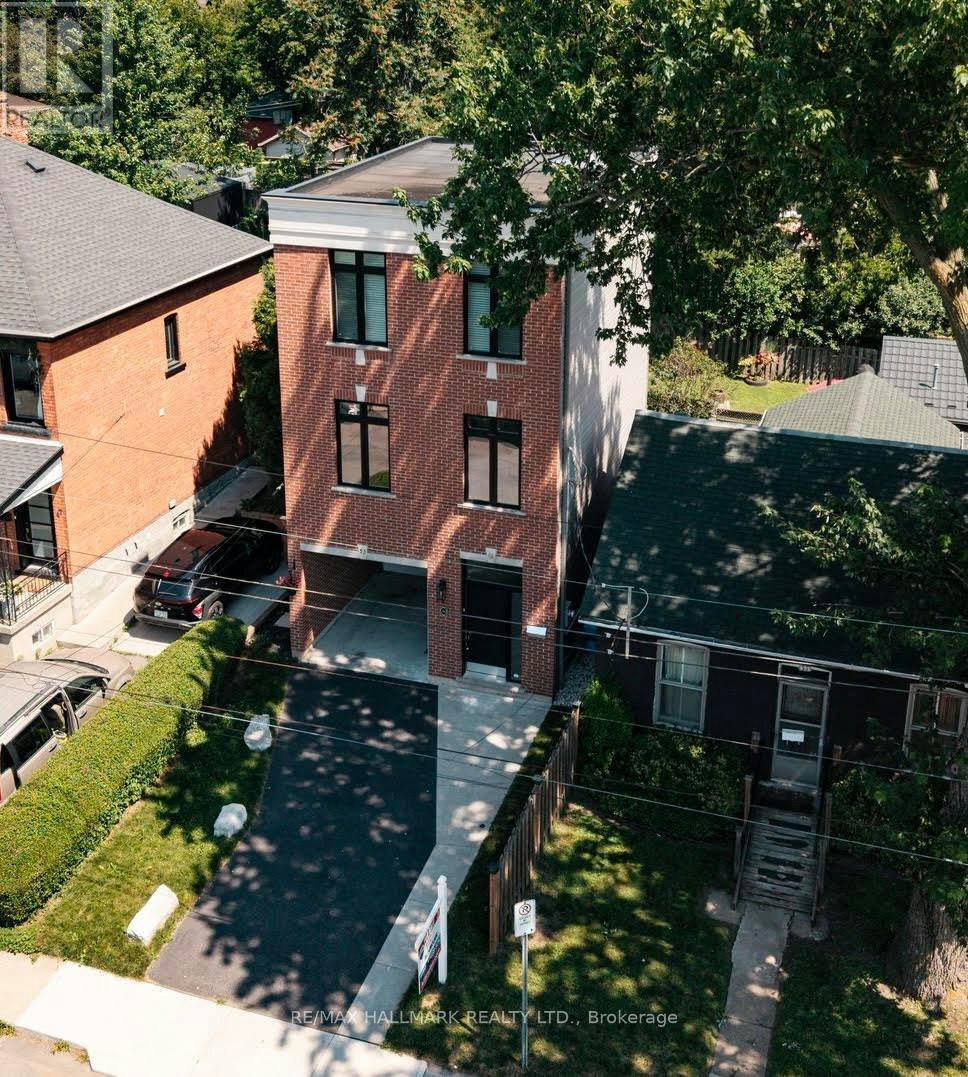 53 Wood Street E, Hamilton, ON, L8L 3Y2