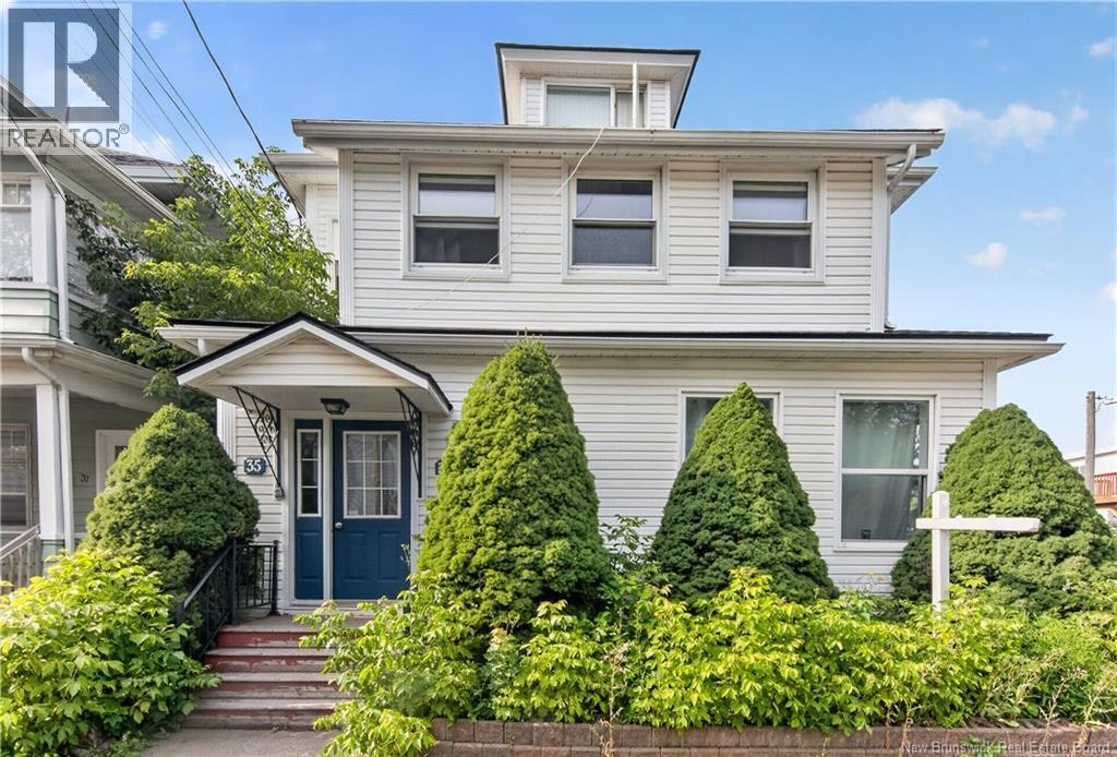 33-35 York, Moncton, NB, E1C 2Y3