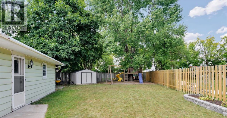 10700 Atwater Crescent, Windsor, ON, N8R 1N6 - 28
