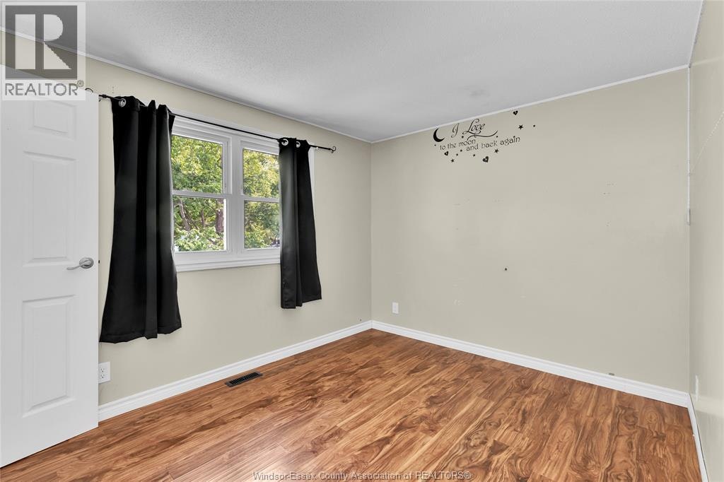 10700 Atwater Crescent, Windsor, ON, N8R 1N6 - 19