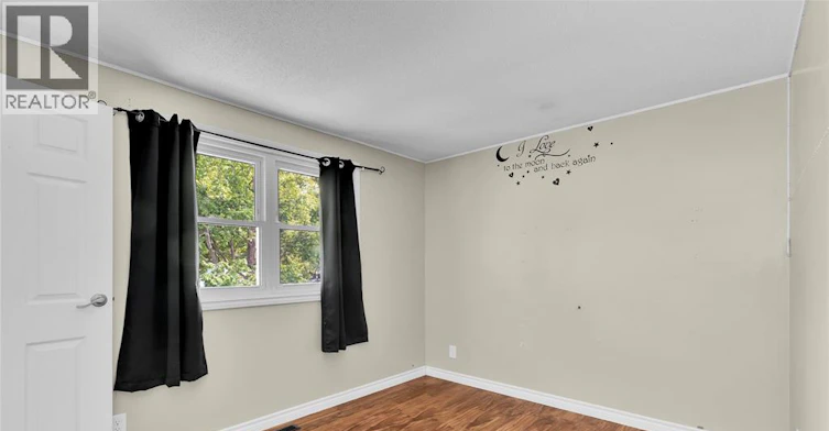 10700 Atwater Crescent, Windsor, ON, N8R 1N6 - 19