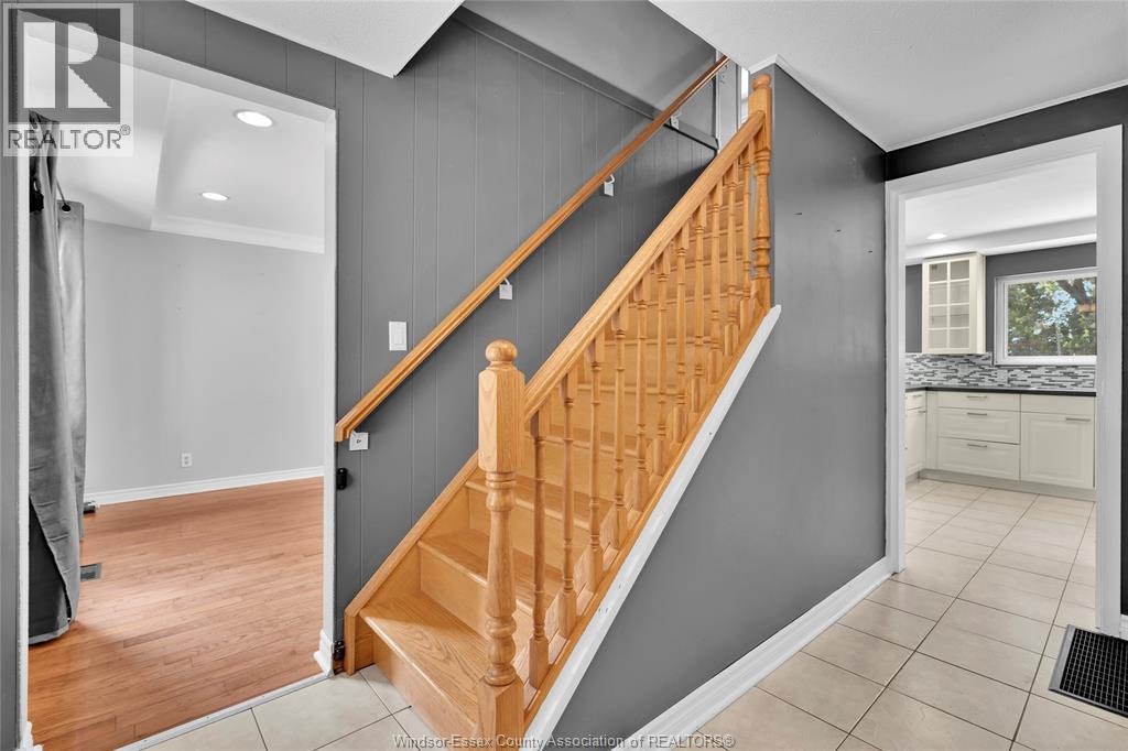 10700 Atwater Crescent, Windsor, ON, N8R 1N6 - 12