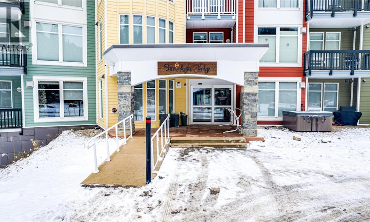 203-30 Monashee Road