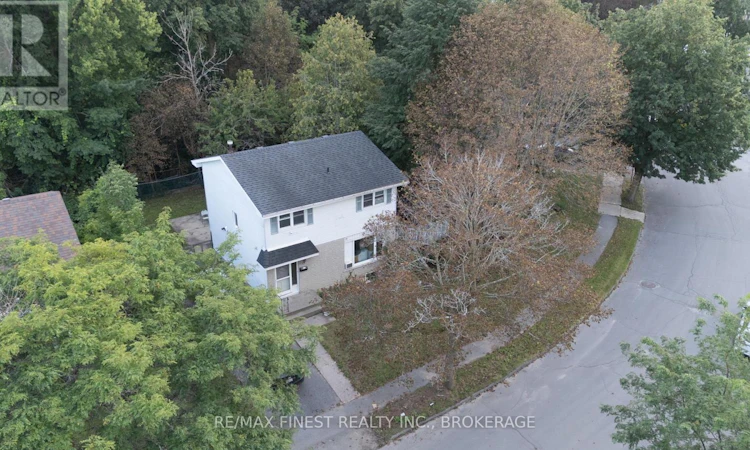 33 Calderwood Drive