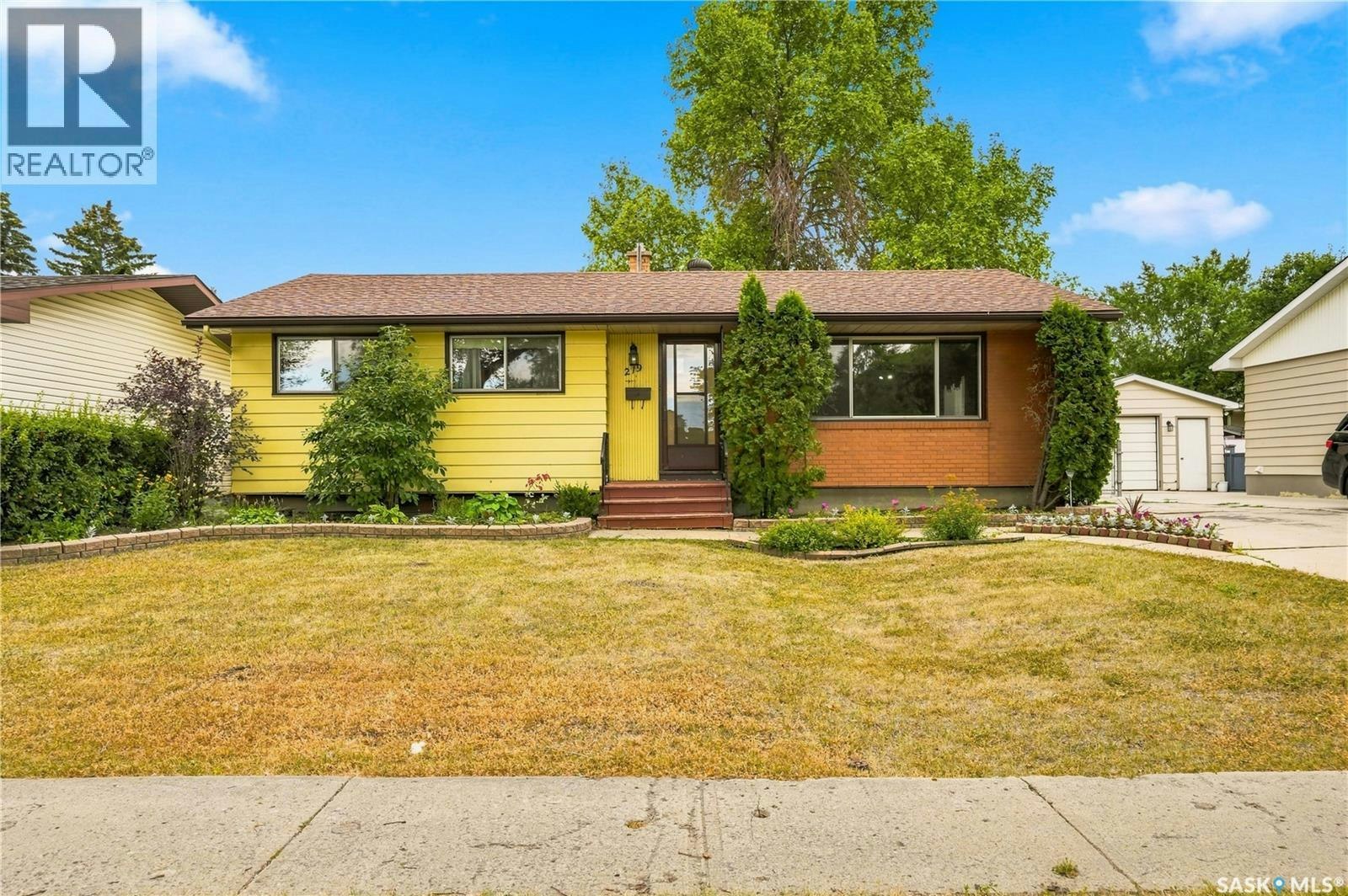 219 Cambridge Avenue, Regina, SK, S4N 0L6