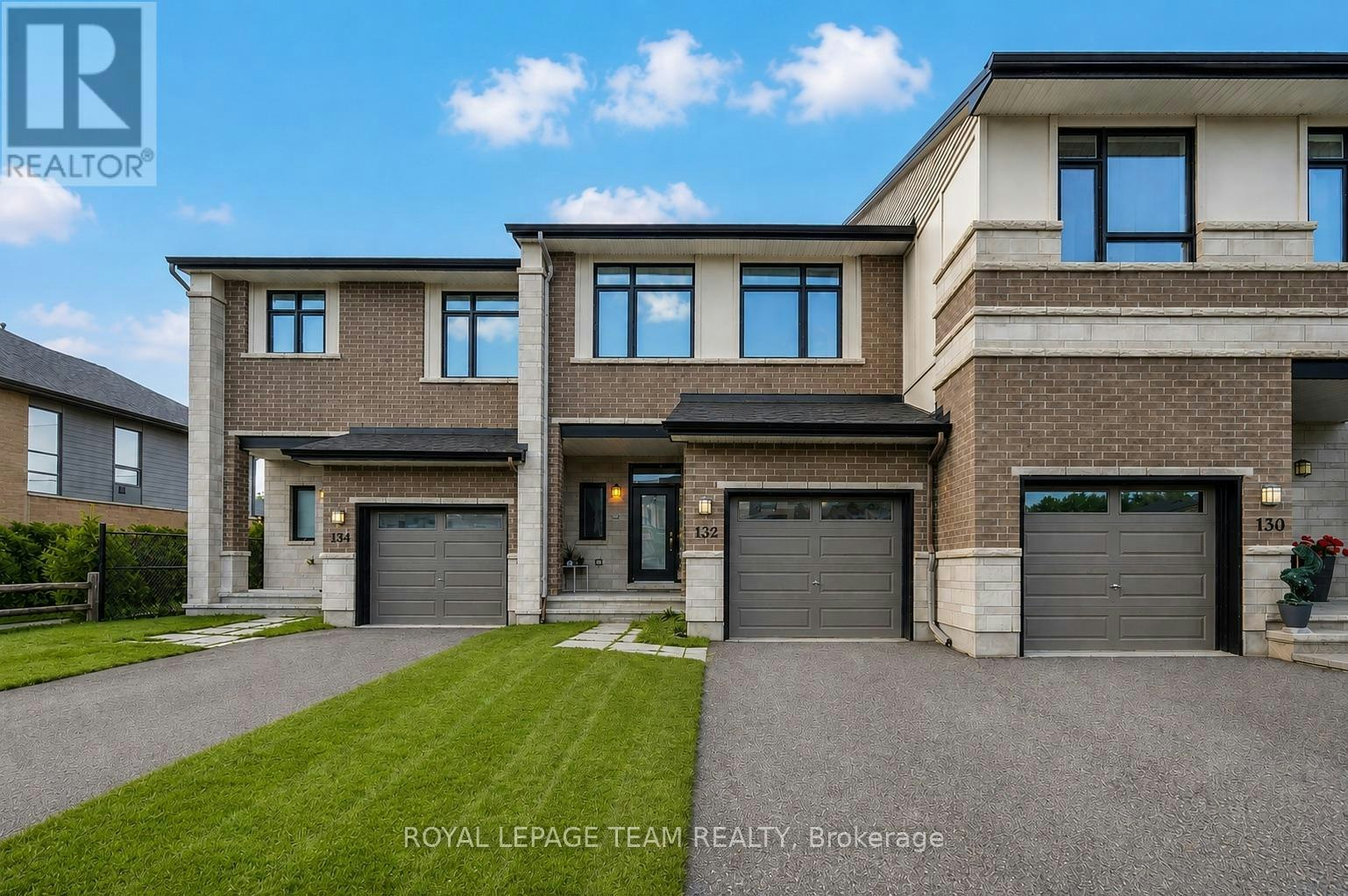 132 Larimar Circle, Ottawa, ON, K1X 0B7