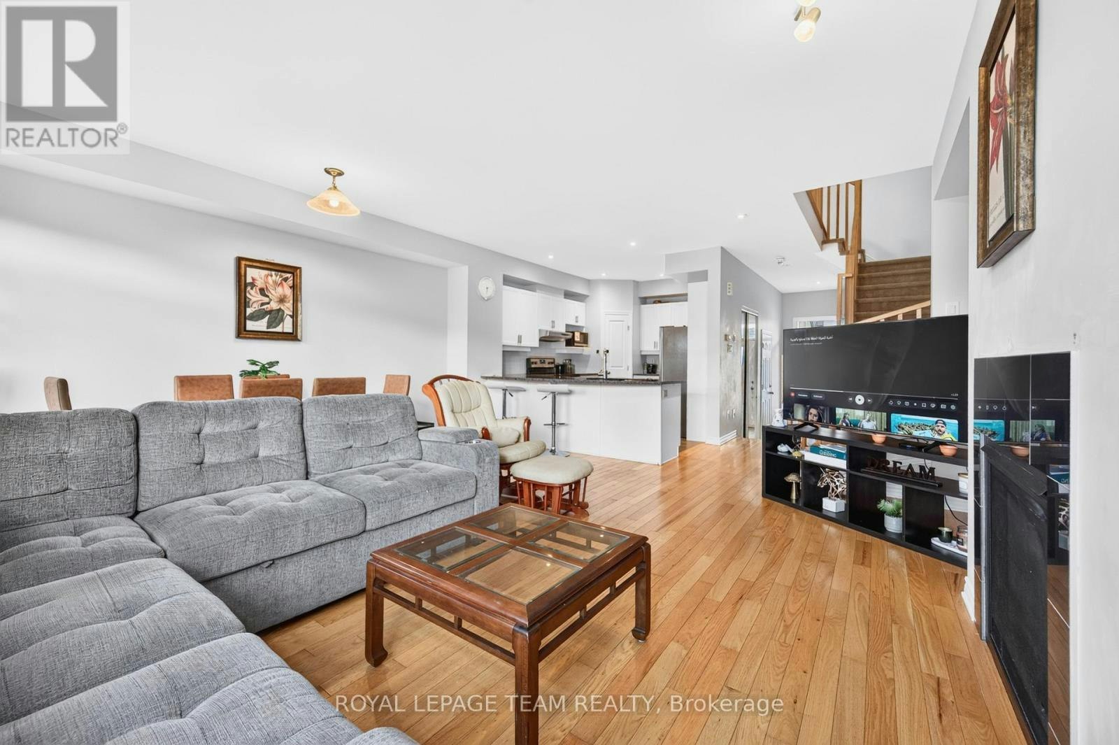 132 Larimar Circle, Ottawa, ON, K1X 0B7 - 9