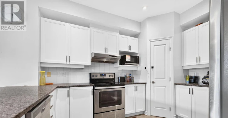 132 Larimar Circle, Ottawa, ON, K1X 0B7 - 5
