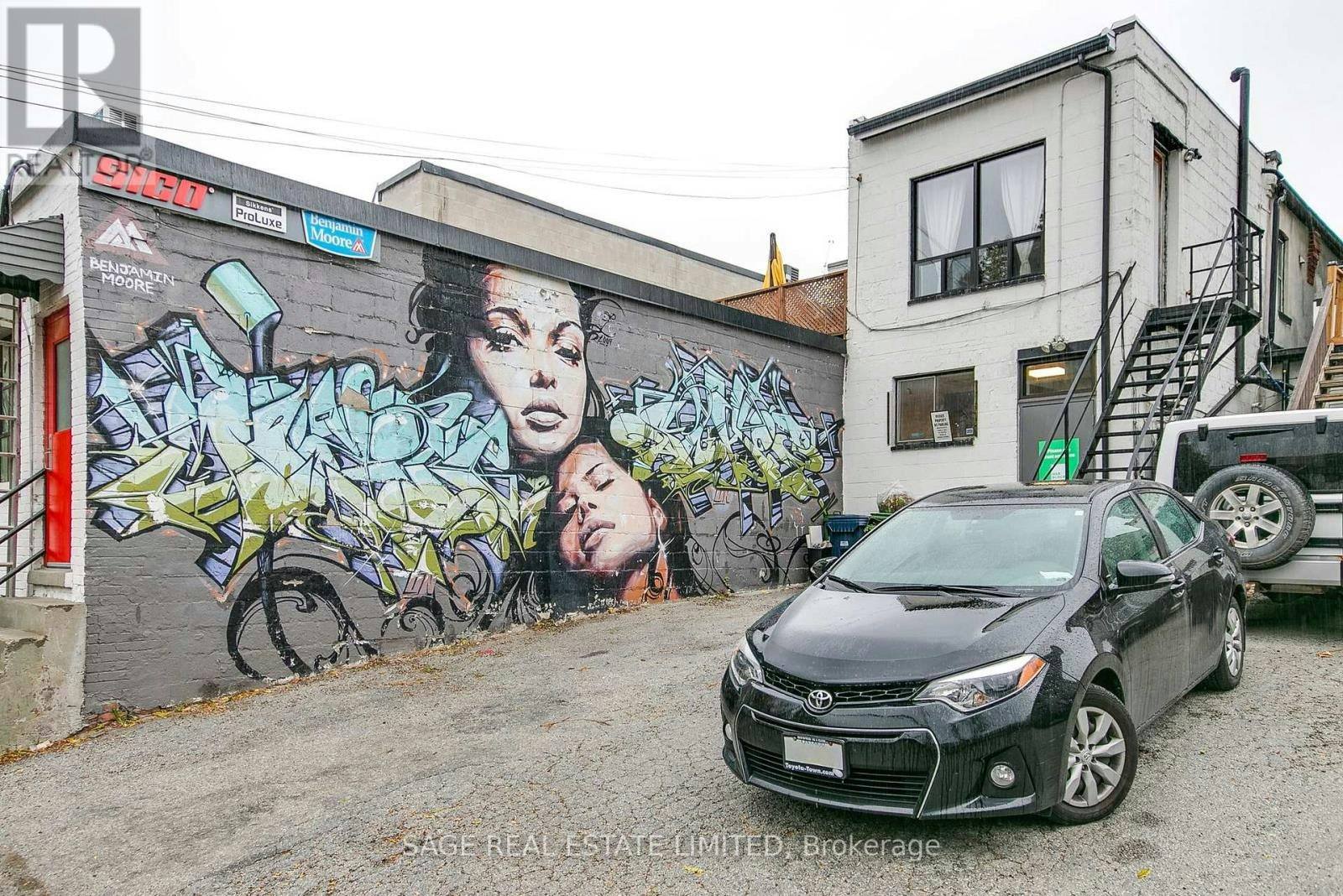 UPPER-633 St Clair Avenue W, Toronto, ON, M6C 1A7 - 25