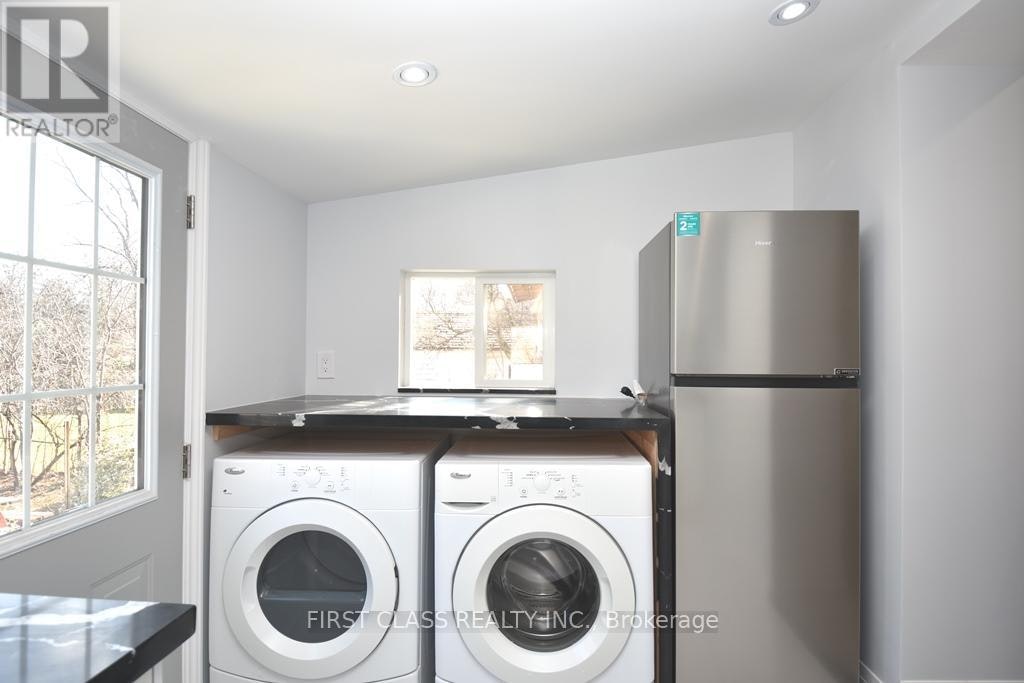 BACK-319 Senlac Road, Toronto, ON, M2R 1R2 - 18