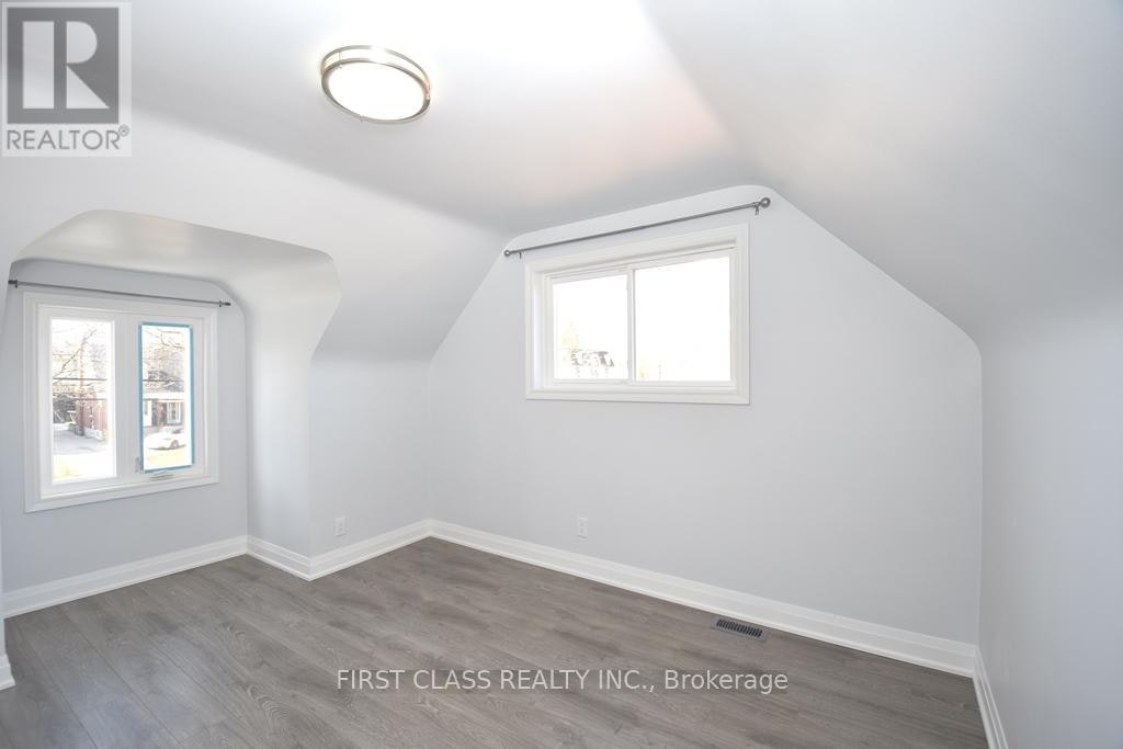 BACK-319 Senlac Road, Toronto, ON, M2R 1R2 - 6