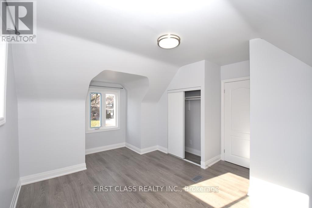 BACK-319 Senlac Road, Toronto, ON, M2R 1R2 - 9