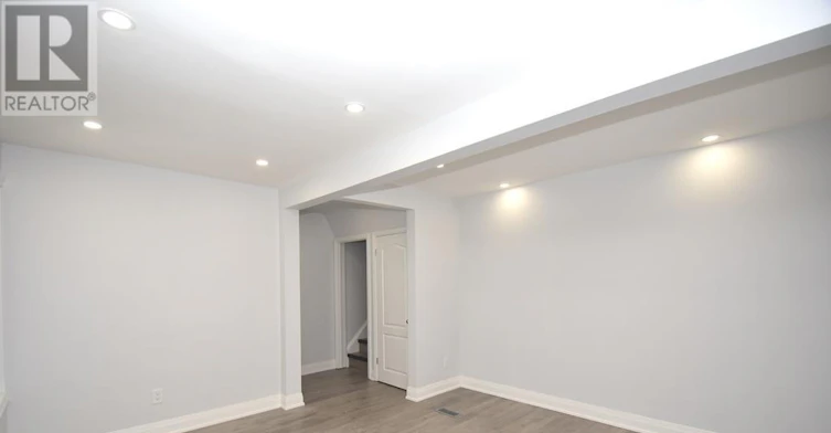 BACK-319 Senlac Road, Toronto, ON, M2R 1R2 - 5