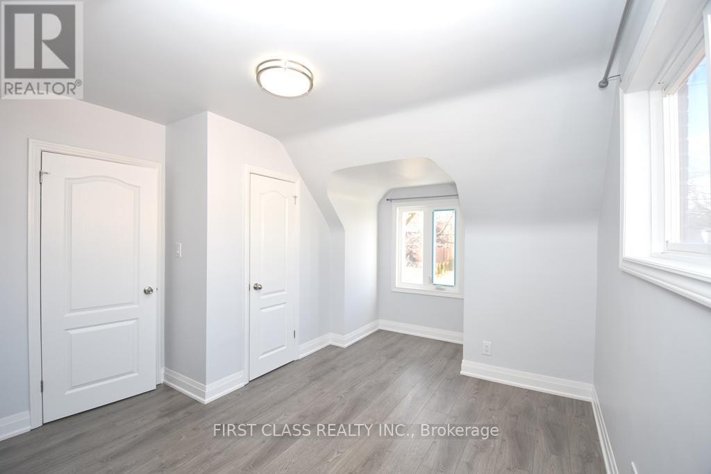 BACK-319 Senlac Road, Toronto, ON, M2R 1R2 - 7