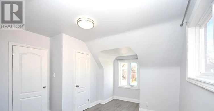 BACK-319 Senlac Road, Toronto, ON, M2R 1R2 - 7