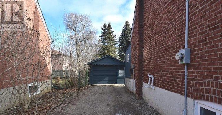 BACK-319 Senlac Road, Toronto, ON, M2R 1R2 - 2