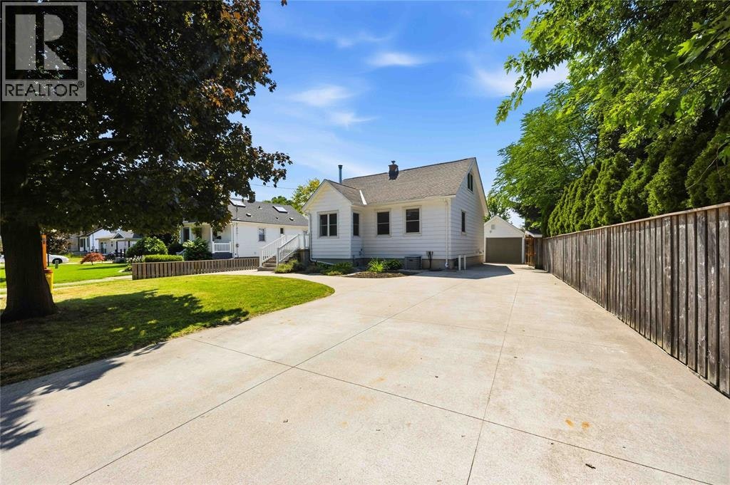 1477 Baxter Avenue, Sarnia, ON, N7V 3N2