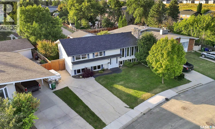 541 Guelph Crescent