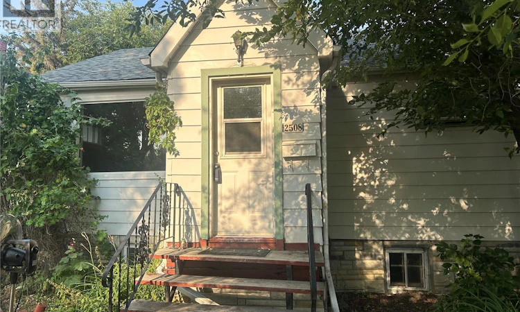 2508 Edgar Street