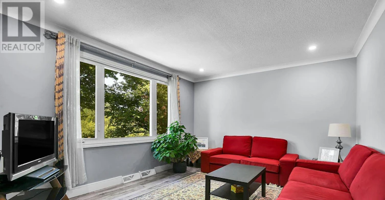 B-35 Tauvette Street, Ottawa, ON, K1B 3A1 - 8