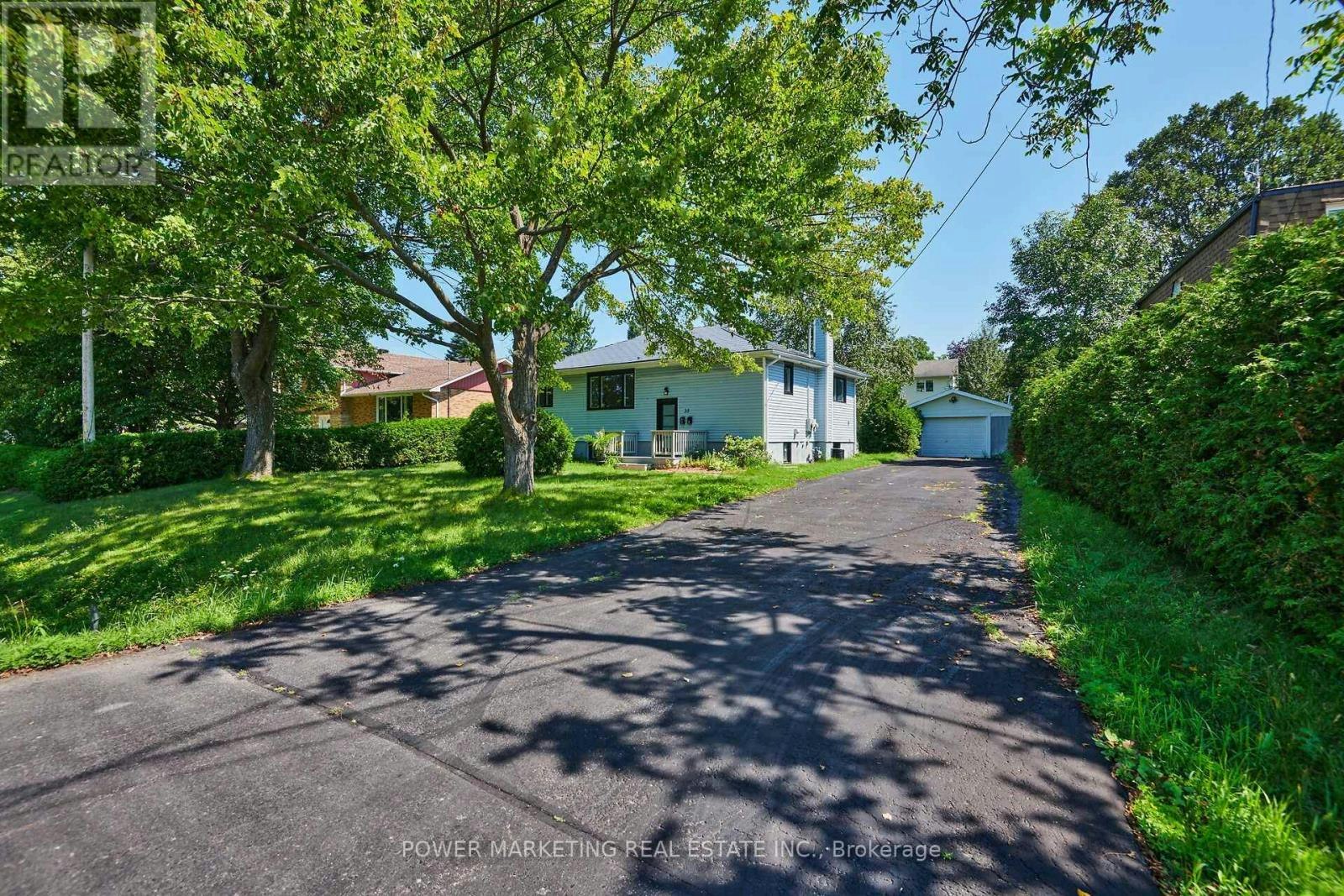 A-35 Tauvette Street, Ottawa, ON, K1B 3A1 - 2