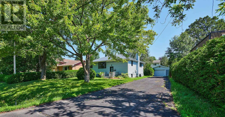 A-35 Tauvette Street, Ottawa, ON, K1B 3A1 - 2