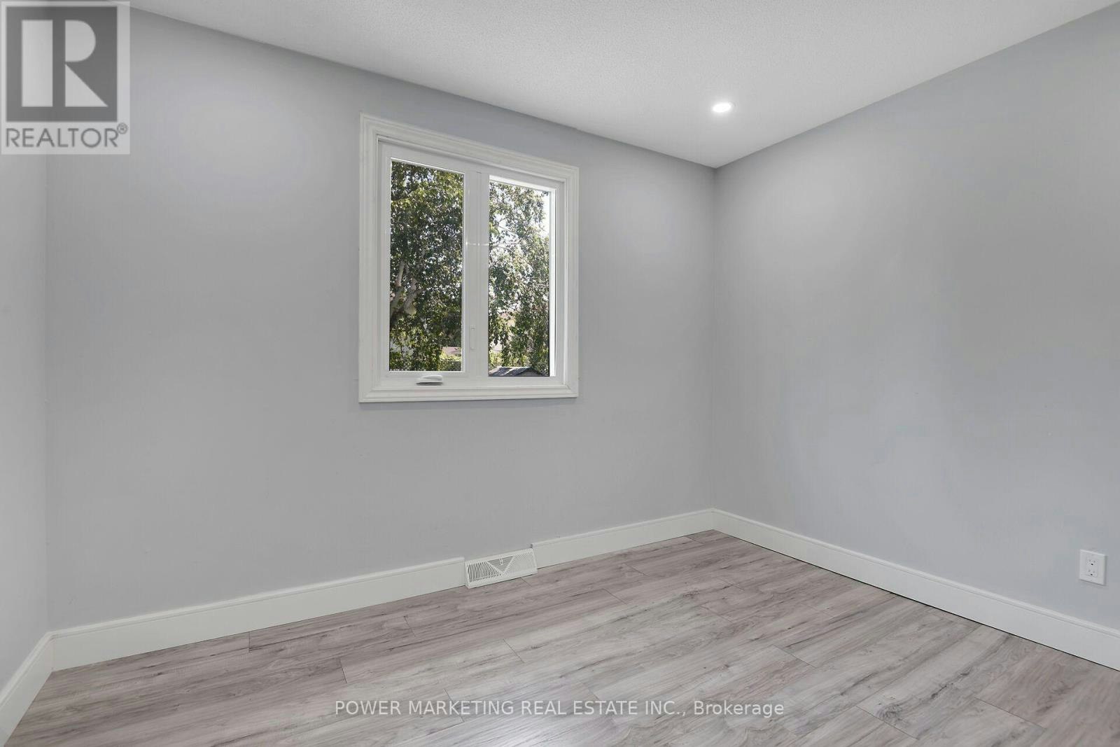 A-35 Tauvette Street, Ottawa, ON, K1B 3A1 - 23