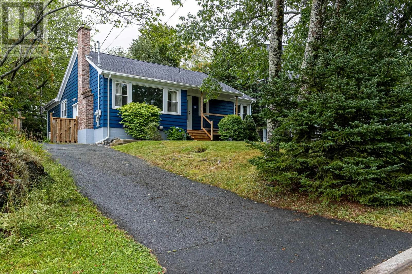 62 Douglas Crescent, Halifax, NS, B3M 3E3