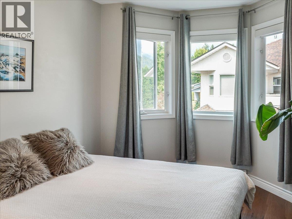 416 W Beasley Crescent, Nelson, BC, V1L 5Y4 - 10
