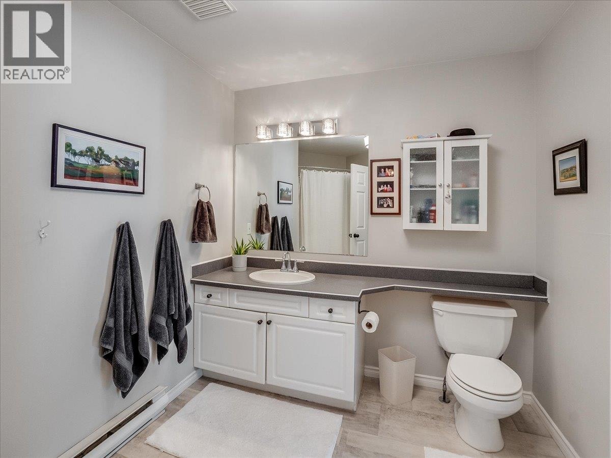 416 W Beasley Crescent, Nelson, BC, V1L 5Y4 - 27
