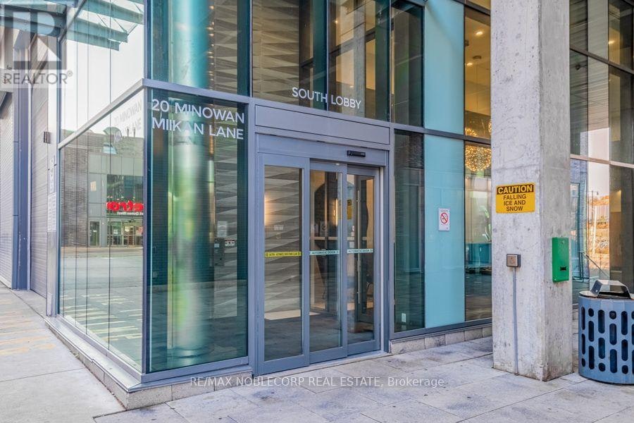 1006-20 Minowan Miikan Lane, Toronto, ON, M6J 0E5 - 3