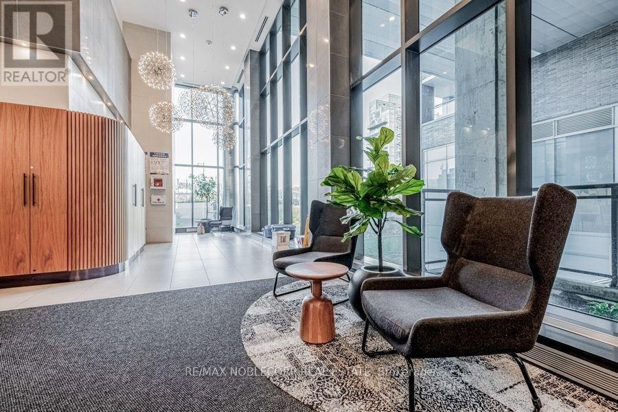 1006-20 Minowan Miikan Lane, Toronto, ON, M6J 0E5 - 23