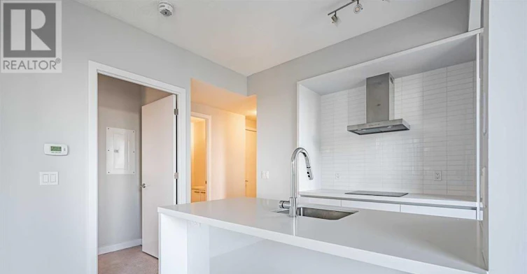 4008-2221 Yonge Street, Toronto, ON, M4S 0B8 - 9