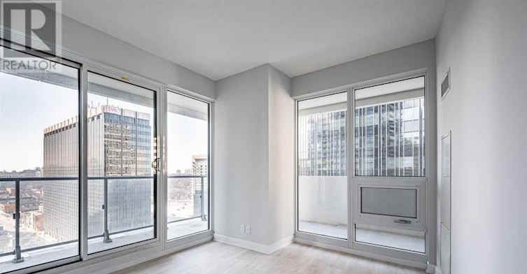 4008-2221 Yonge Street, Toronto, ON, M4S 0B8 - 3