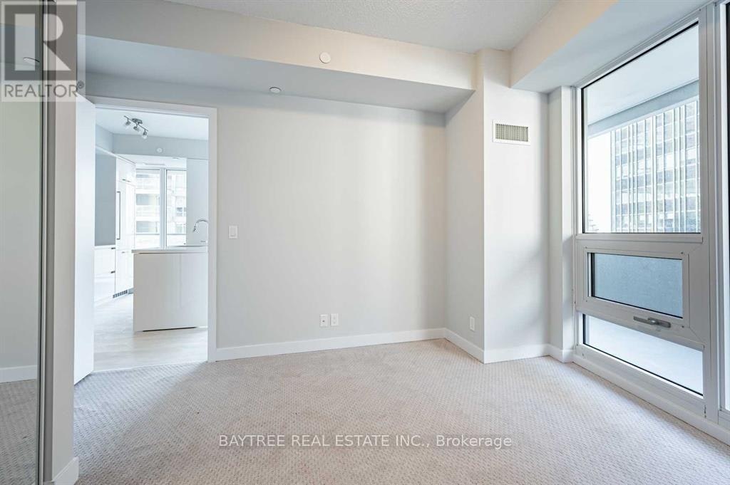 4008-2221 Yonge Street, Toronto, ON, M4S 0B8 - 11