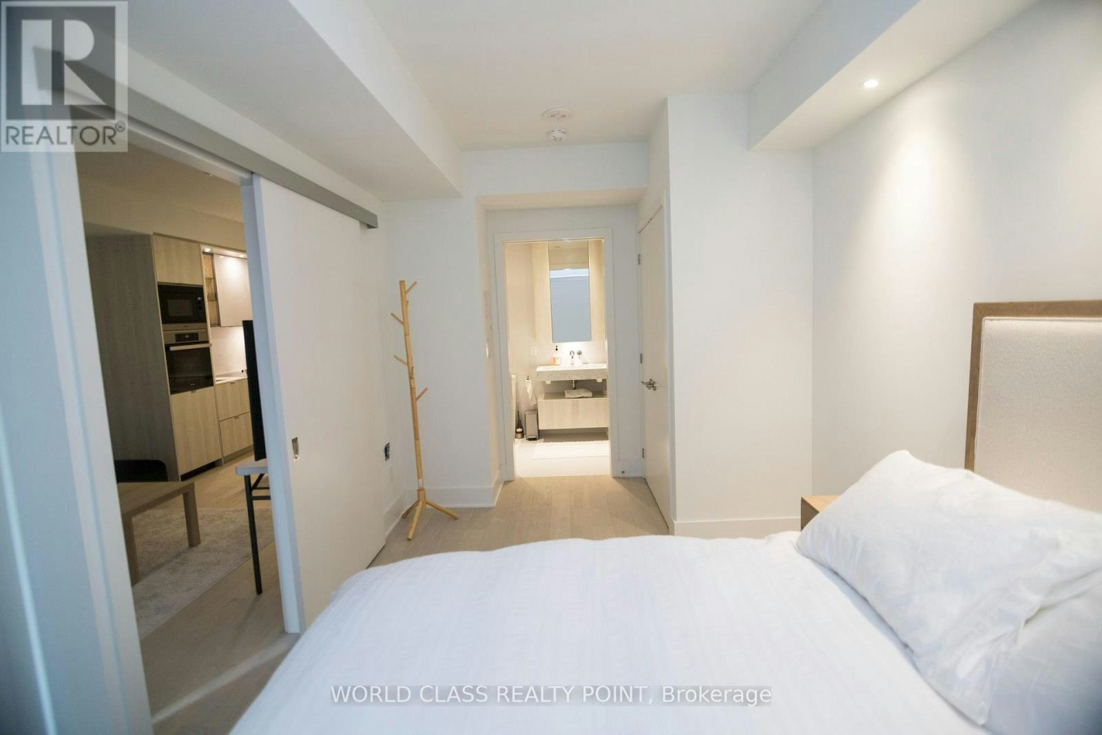 1807-11 Yorkville Avenue, Toronto, ON, M4W 1L2 - 10