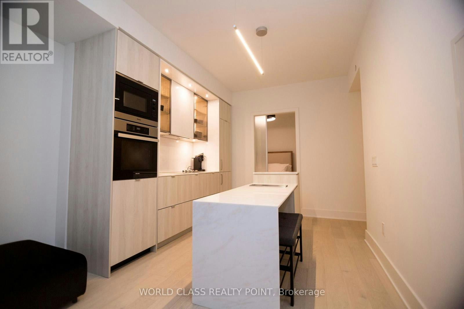1807-11 Yorkville Avenue, Toronto, ON, M4W 1L2 - 4
