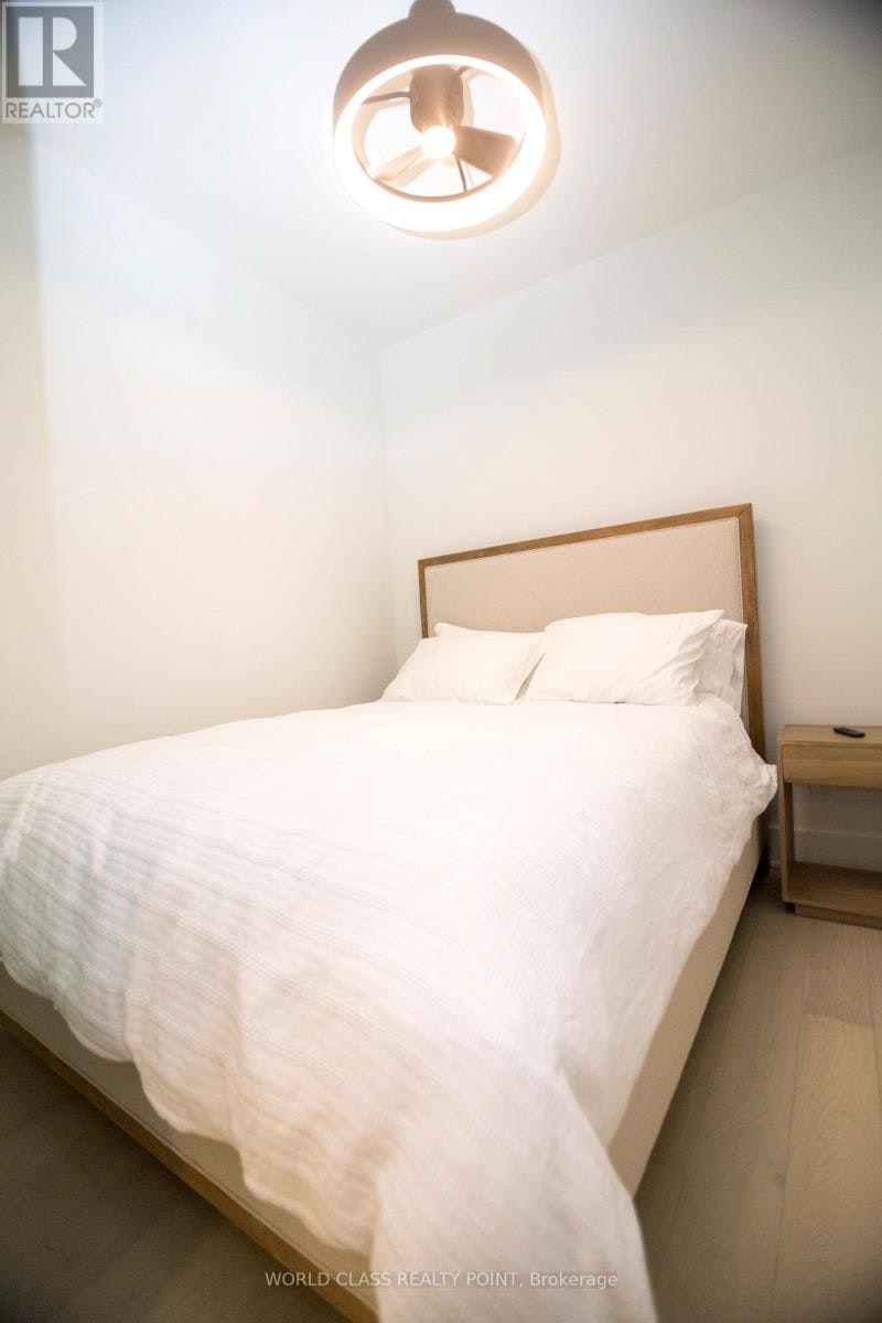 1807-11 Yorkville Avenue, Toronto, ON, M4W 1L2 - 32