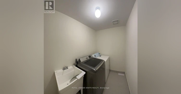 25 Jack Potts Way, Clarington, ON, L1E 0E8 - 11