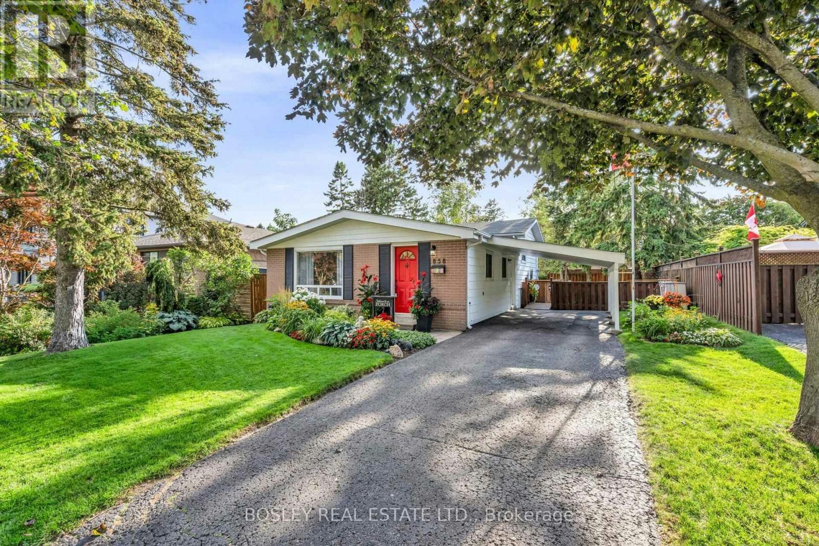858 Modlin Road, Pickering, ON, L1W 1V7