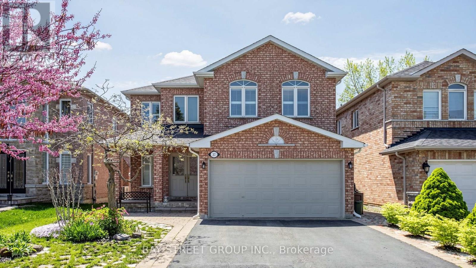 37 Bayswater Avenue, Richmond Hill, ON, L4E 4E5