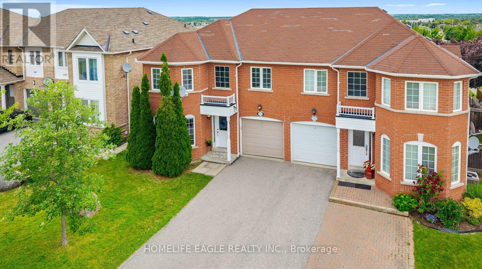 135 Wainscot Avenue, Newmarket, ON, L3X 2X6