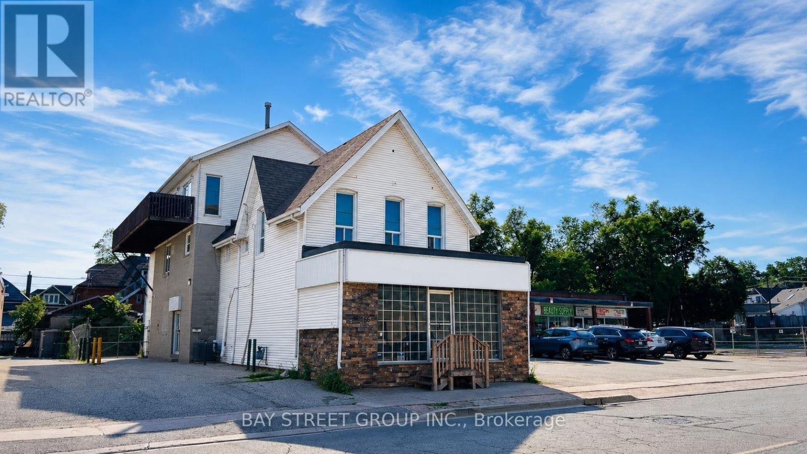 204-66 Maple Avenue, Barrie, ON, L4N 1R8 - 5