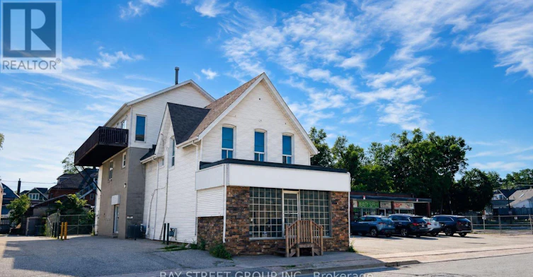 204-66 Maple Avenue, Barrie, ON, L4N 1R8 - 5