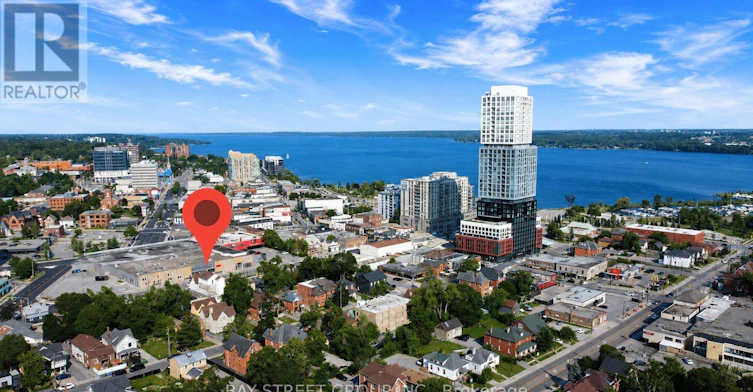 204-66 Maple Avenue, Barrie, ON, L4N 1R8 - 3