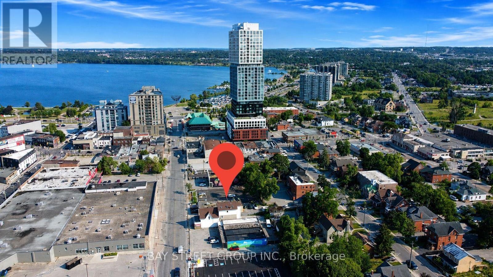 204-66 Maple Avenue, Barrie, ON, L4N 1R8