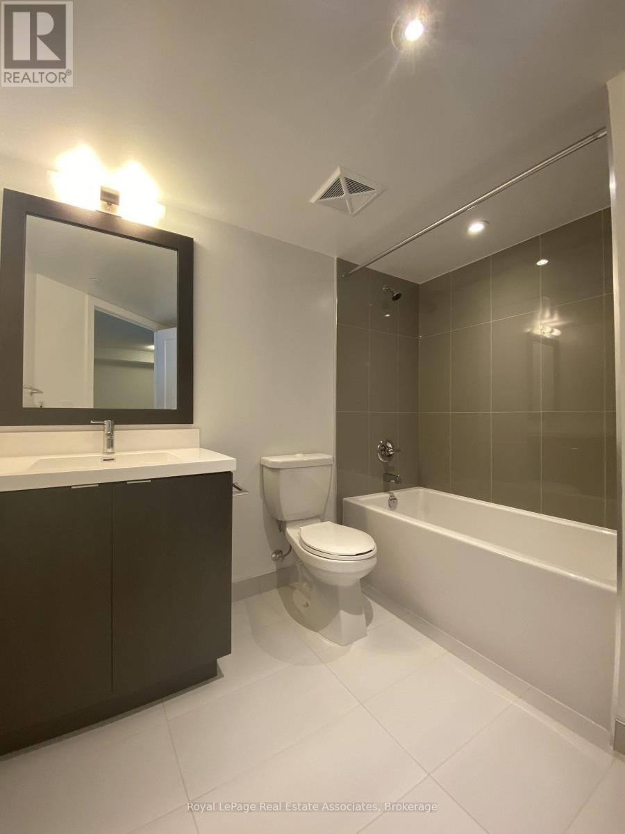 603-7 Mabelle Avenue, Toronto, ON, M5T 0C9 - 9