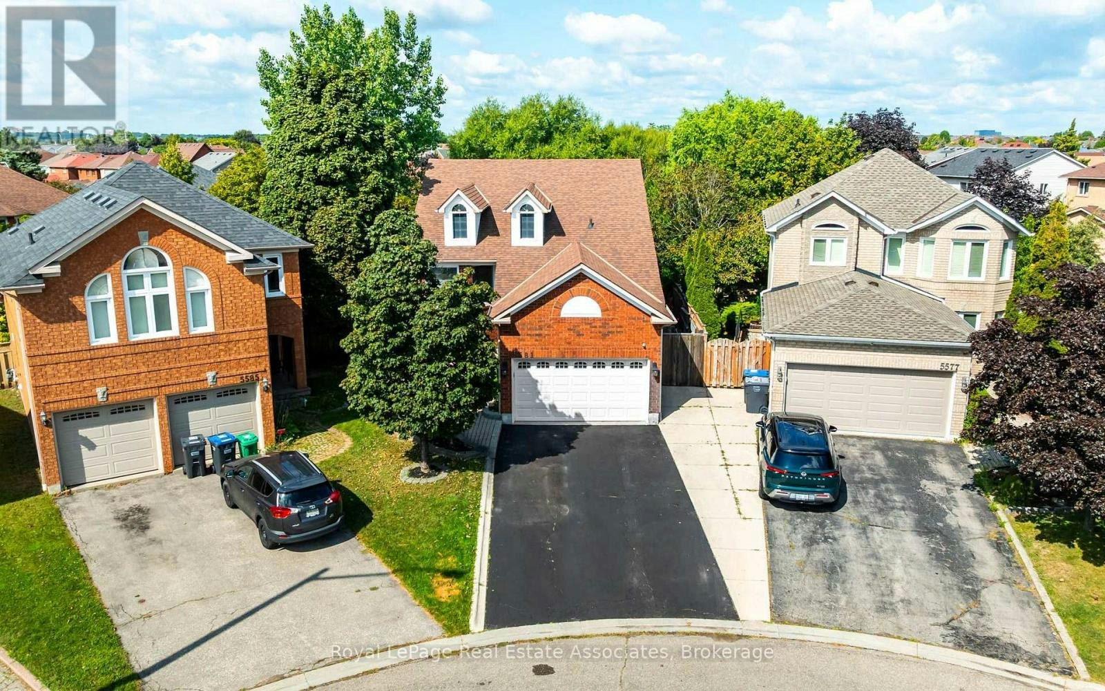 5581 Wheatland Court, Mississauga, ON, L5V 2E4