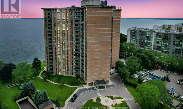 1207-5250 Lakeshore Road