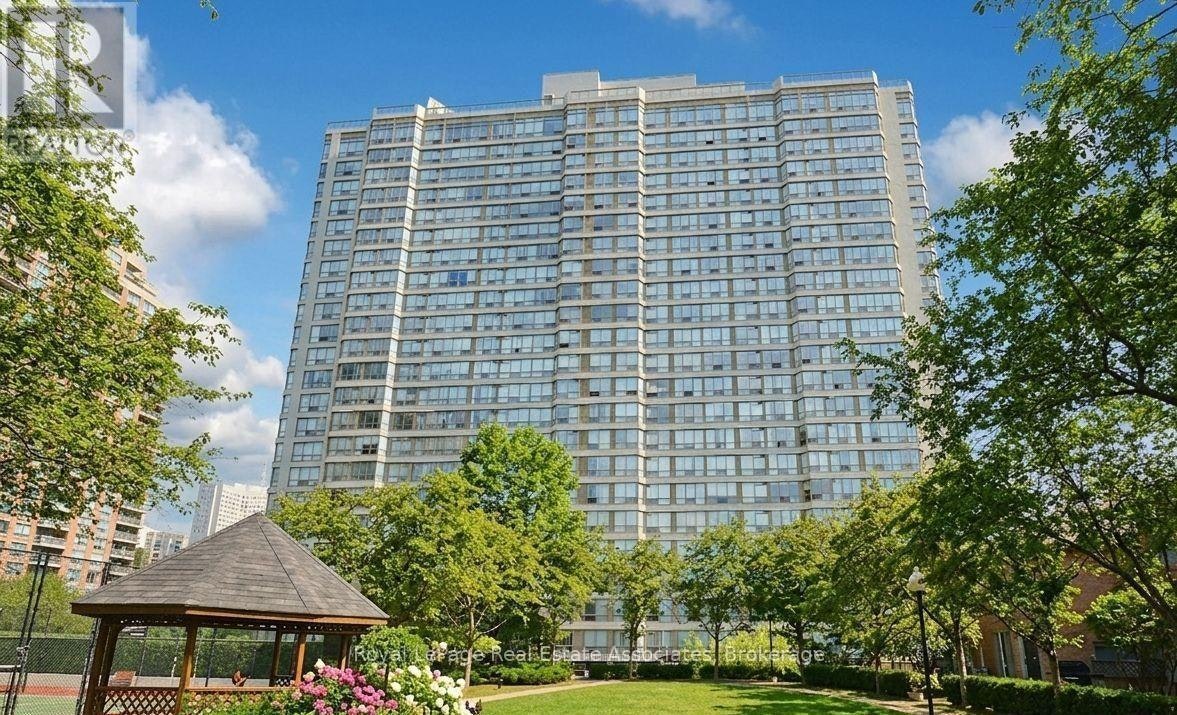 809-55 Elm Drive W, Mississauga, ON, L5B 3Z3